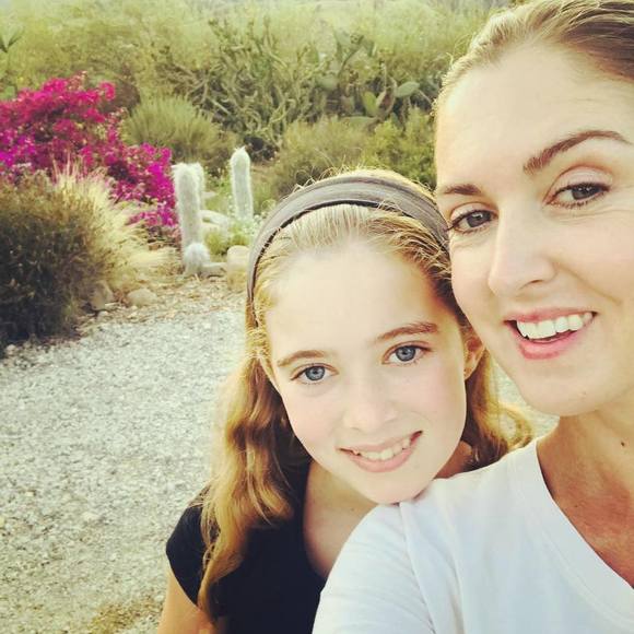 Meet your Posher, Sarah - Picture 1 of 1